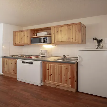 Appartement In Valfrejus Near Gondola *